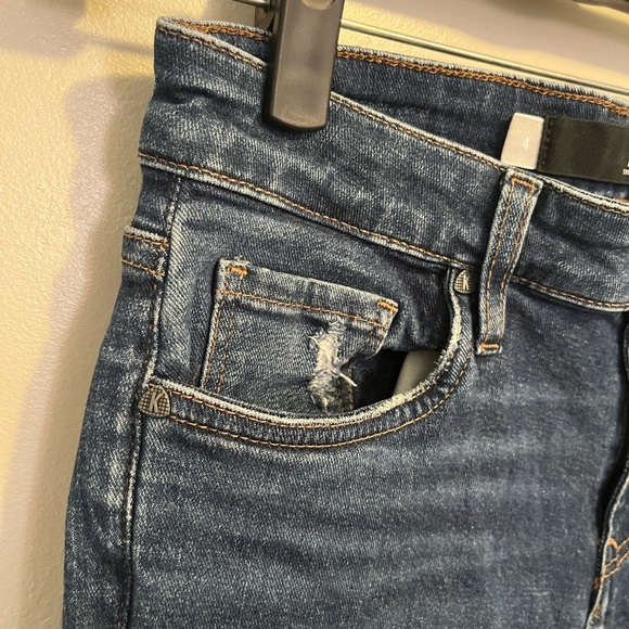 Kut from the Kloth Women's Classic Blue Mia Toothpick Skinny Jeans - Picture 7 of 12